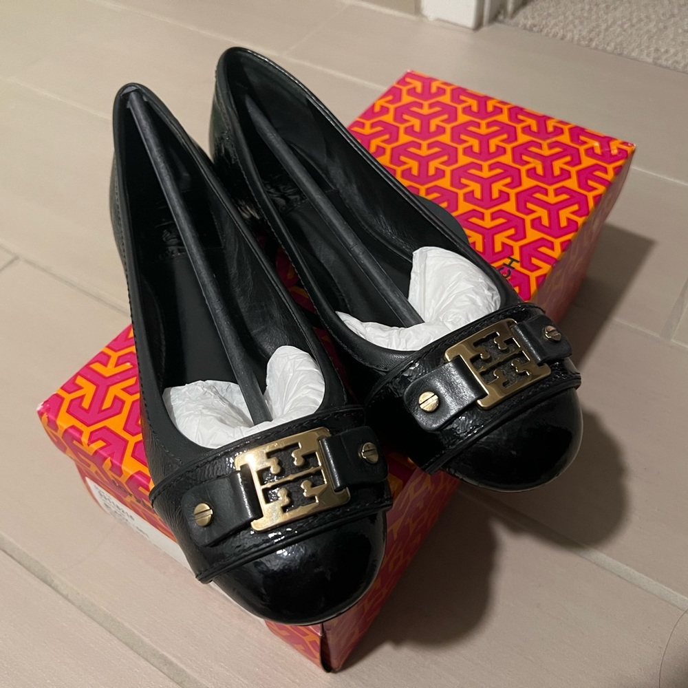 Tory Burch Logo Leather Ballet Flats Black Size 5.5